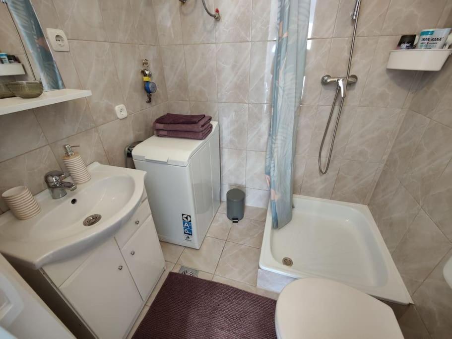 Apartment Ferencvarosi Tetoteraszos